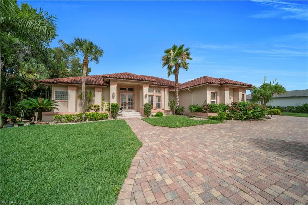 16971 Timberlakes DR-12