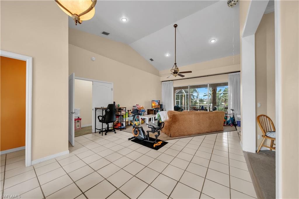 16971 Timberlakes DR-32