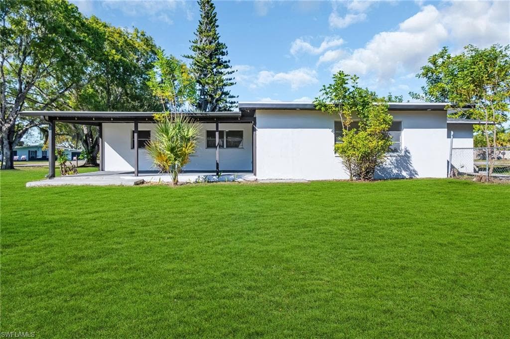 2114 Davis BLVD-17