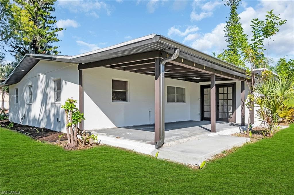 2114 Davis BLVD-16