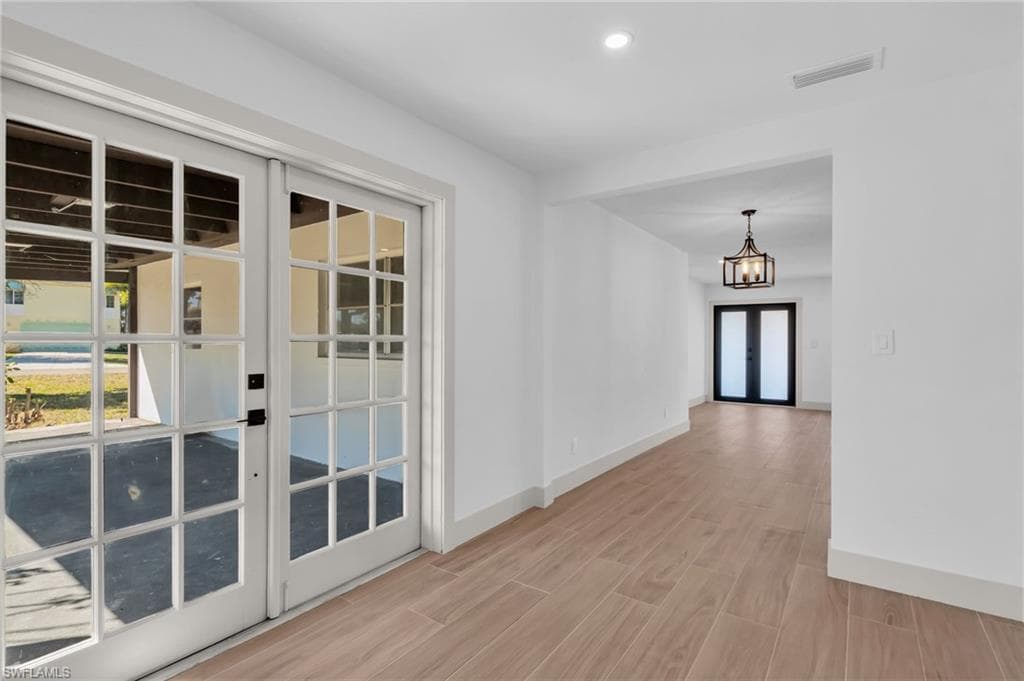 2114 Davis BLVD-7