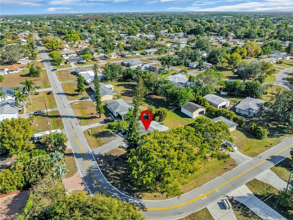 2114 Davis BLVD-3