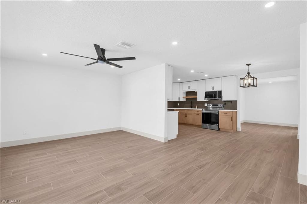 2114 Davis BLVD-4