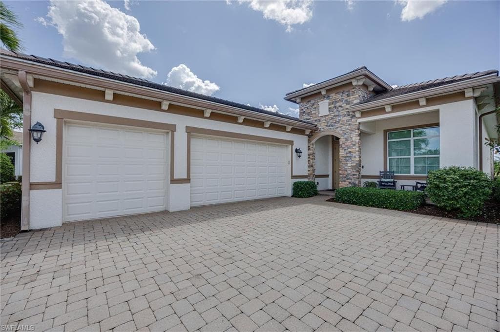 2977 Willow Ridge CT-4