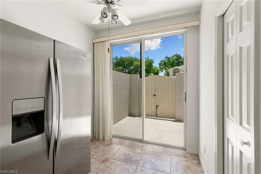 3745 Fieldstone BLVD 1102-8