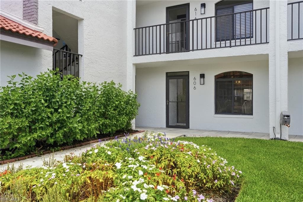 7300 Coventry CT 606-2