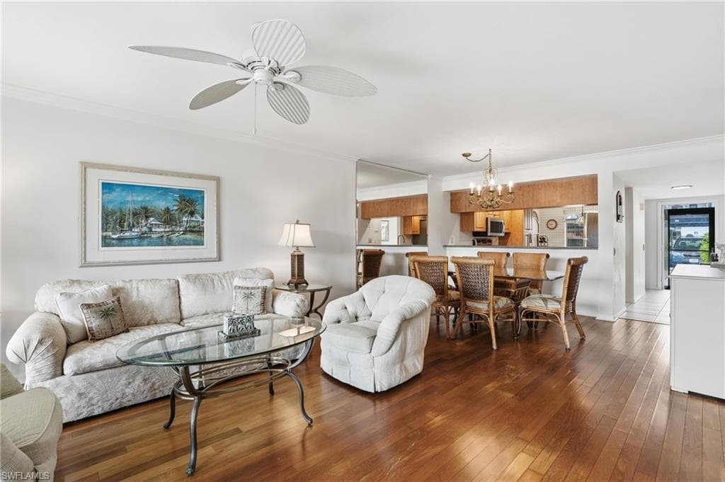 7300 Coventry CT 606-5