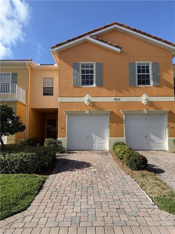 9813 Quinta Artesa WAY 103-1