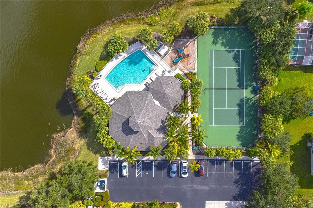 12835 Oakpointe CIR-27