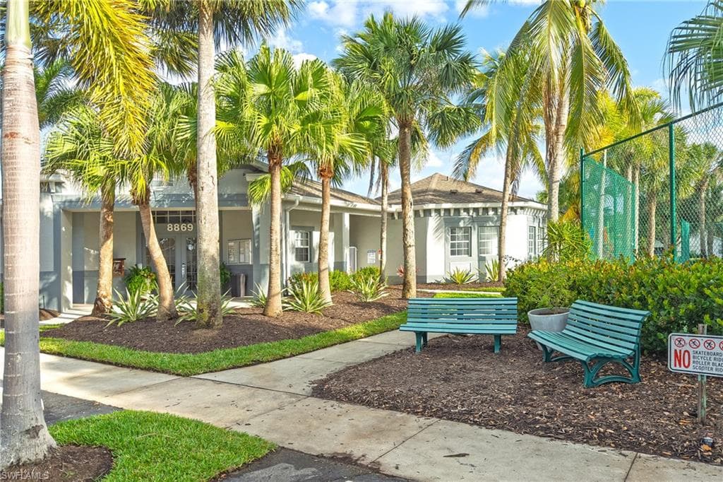 12835 Oakpointe CIR-28