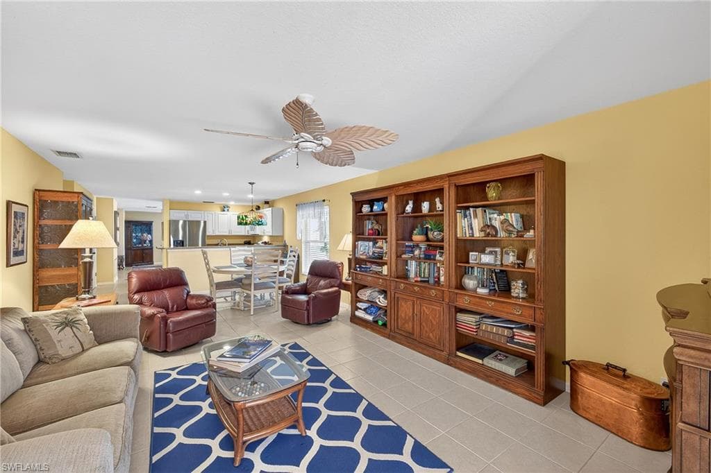 12835 Oakpointe CIR-10