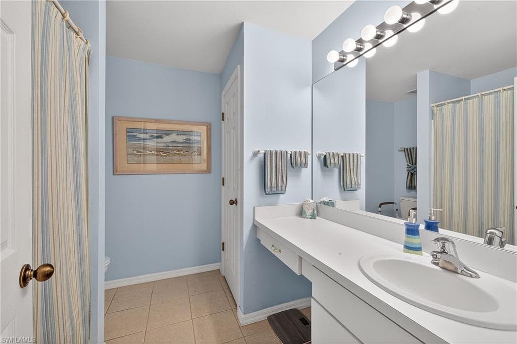 12835 Oakpointe CIR-14