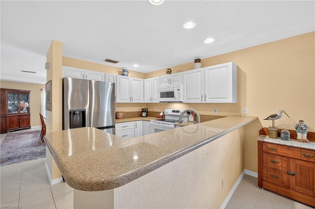 12835 Oakpointe CIR-4