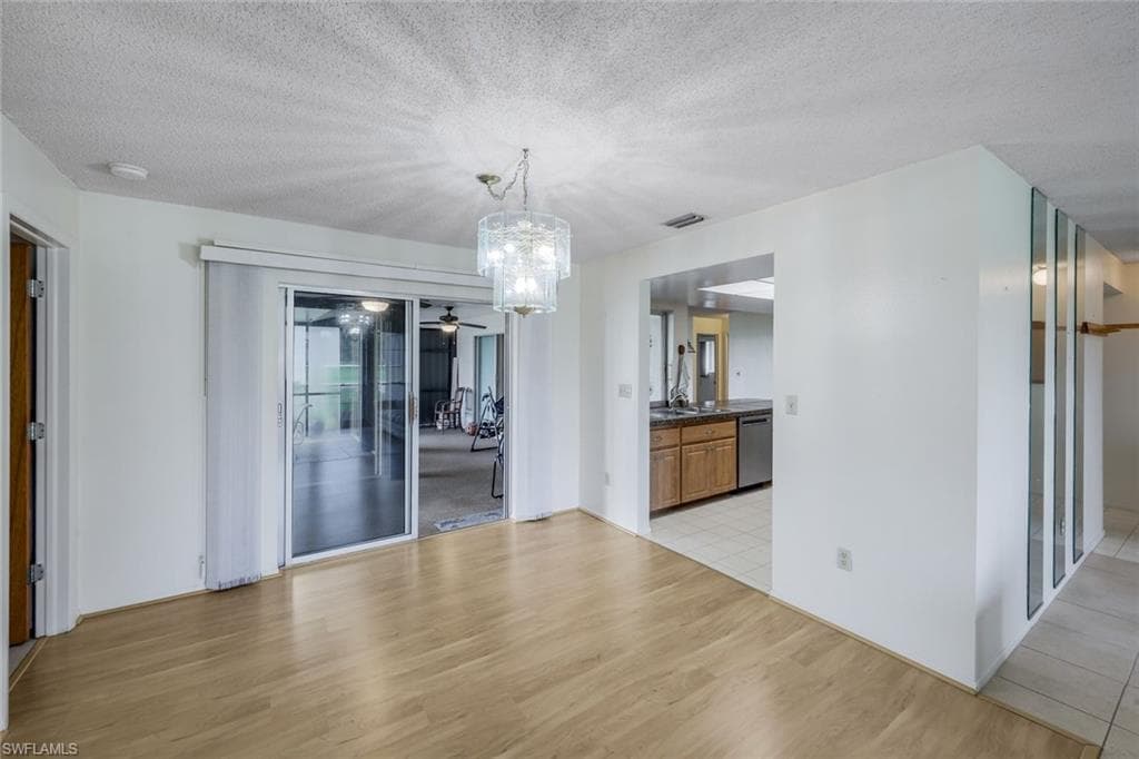 6711 Cadet AVE-23