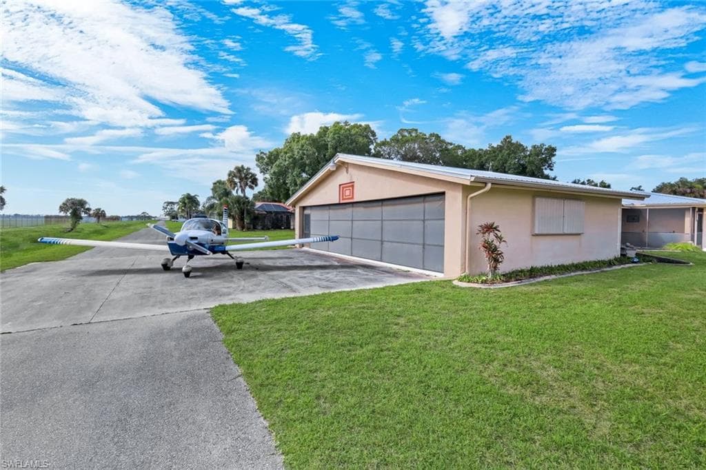 6711 Cadet AVE-2