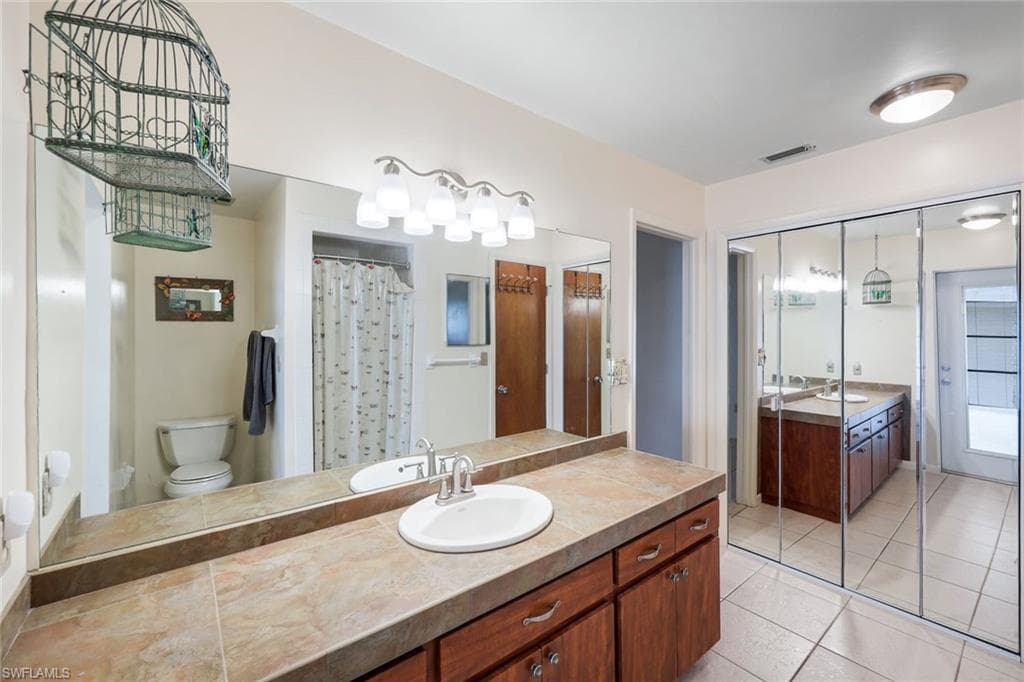 6711 Cadet AVE-26