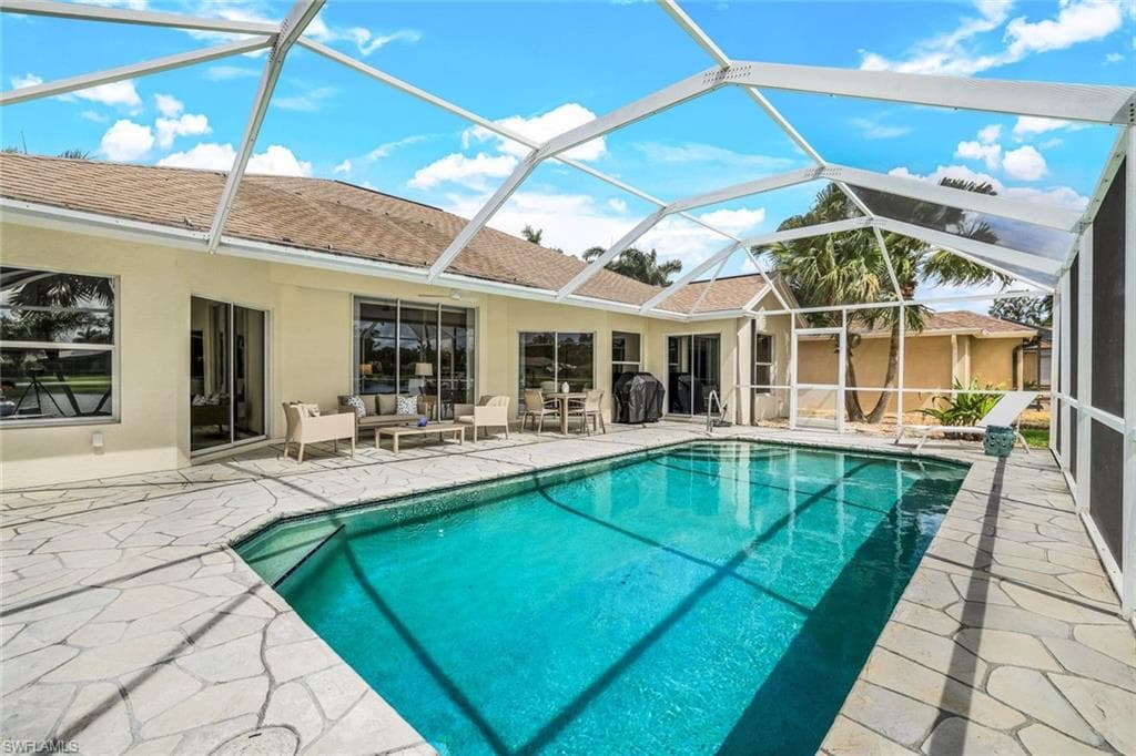 914 Marble DR-2
