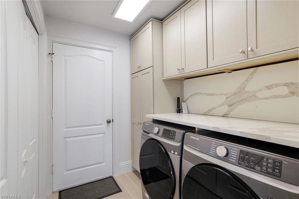 914 Marble DR-26