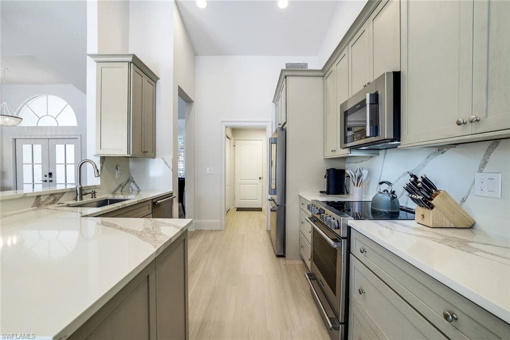 914 Marble DR-9
