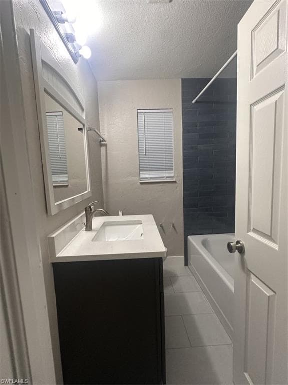1665 Moreno AVE-14