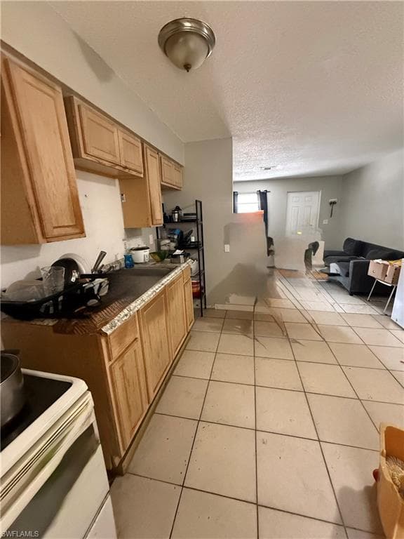 5456 10th AVE-8