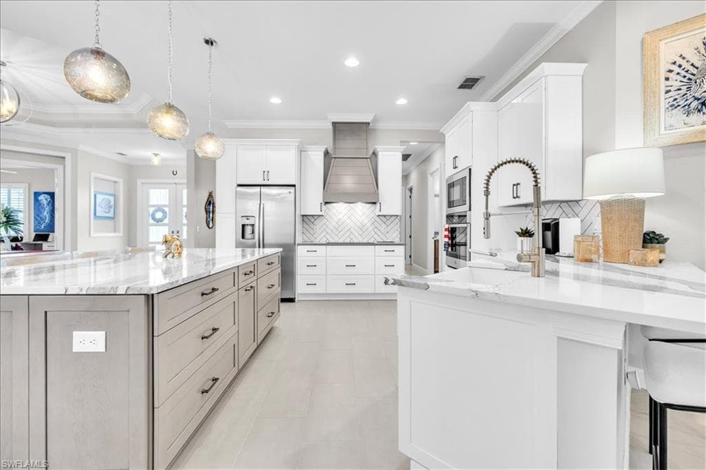 6050 Tidewater Island CIR-12