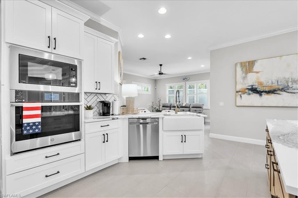6050 Tidewater Island CIR-14
