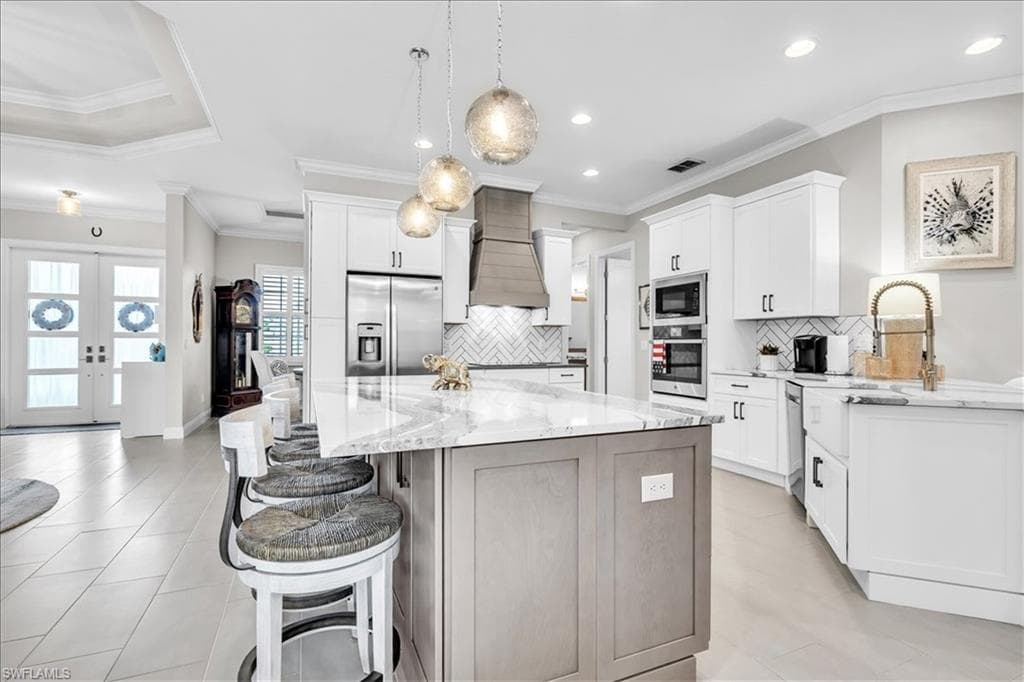 6050 Tidewater Island CIR-11