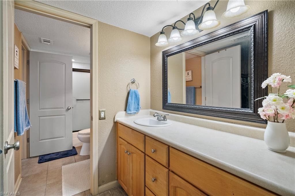 1700 Pine Valley DR 208-13