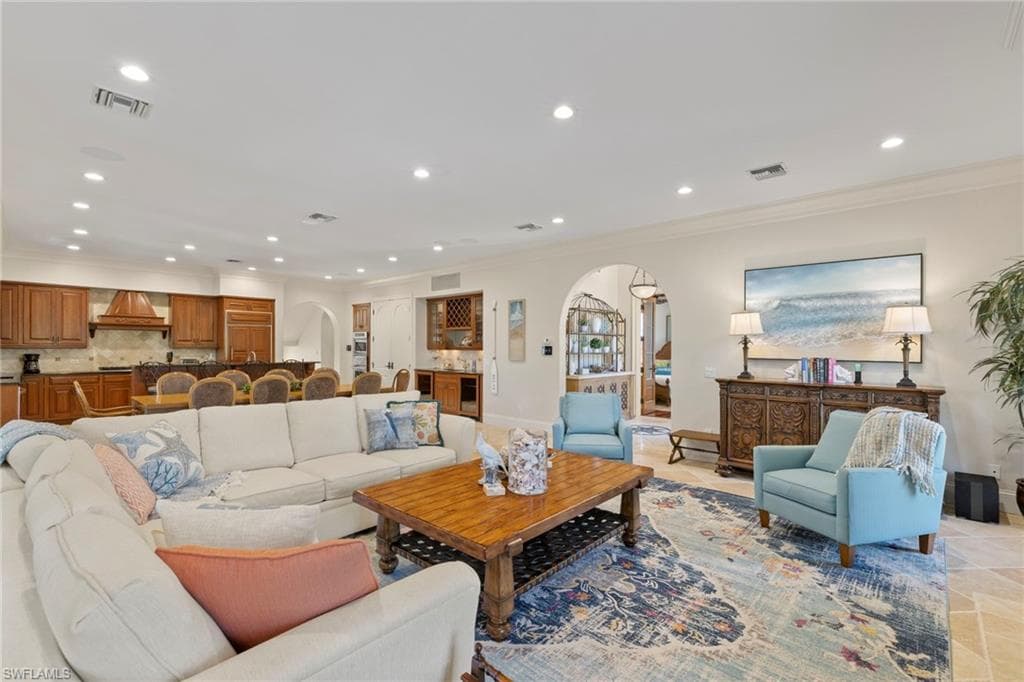 15161 Wiles DR-7