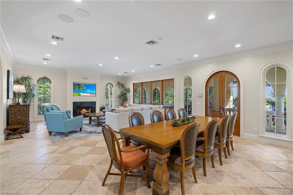 15161 Wiles DR-9