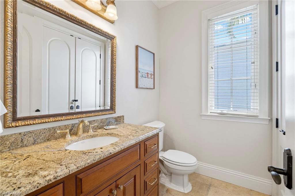 15161 Wiles DR-31
