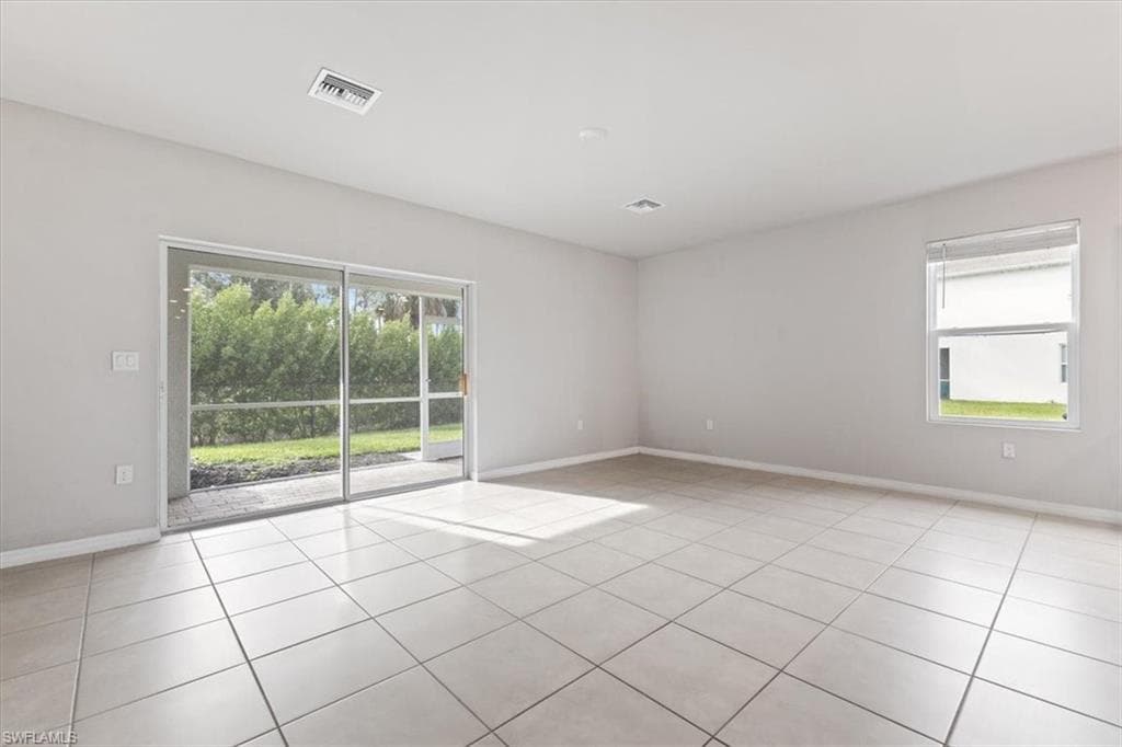15245 Wildflower CIR-13