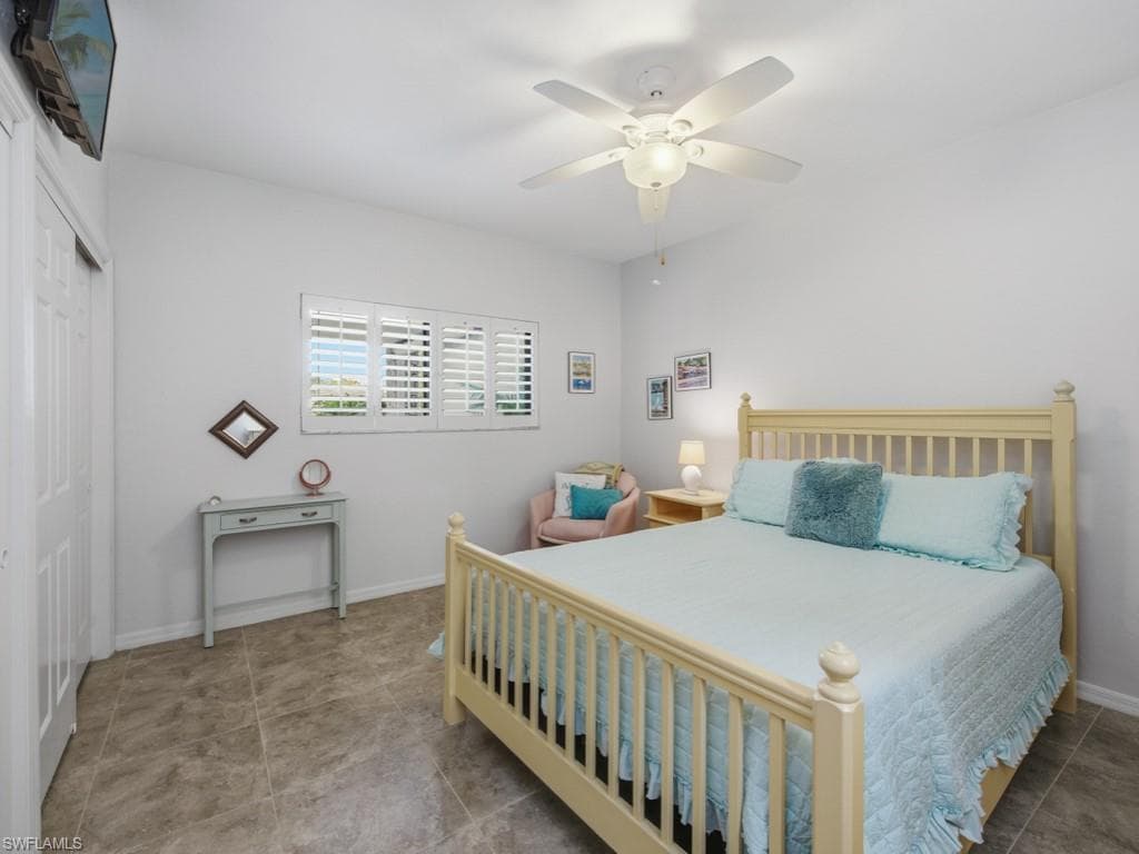 82 Cypress View DR-15