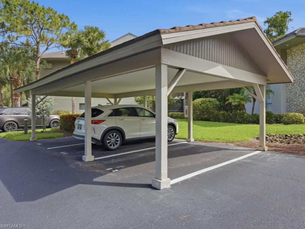 82 Cypress View DR-21