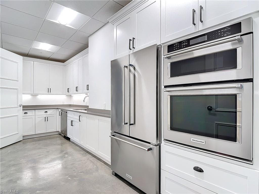 1125 Central AVE 462-46