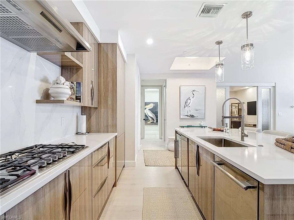 1125 Central AVE 462-7