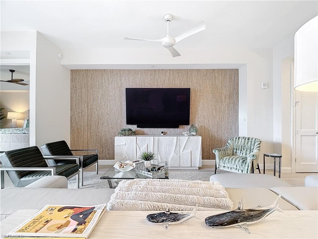 1125 Central AVE 462-14