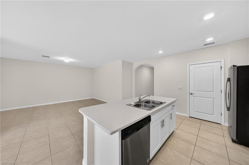 18546 Marlin Kite LN-14