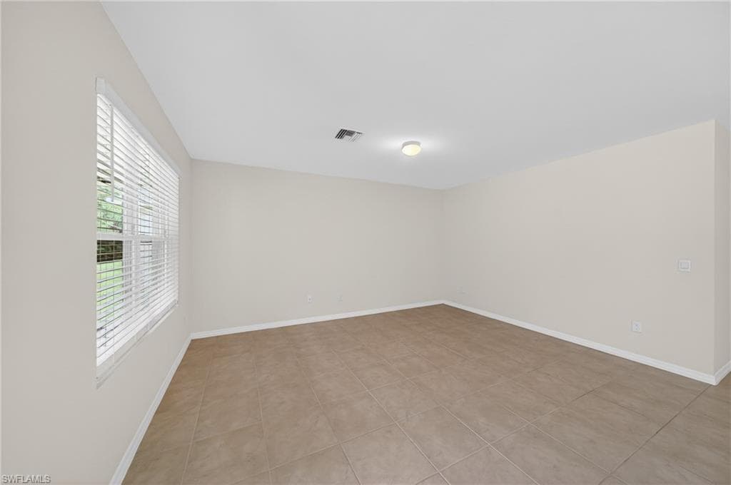 18546 Marlin Kite LN-8