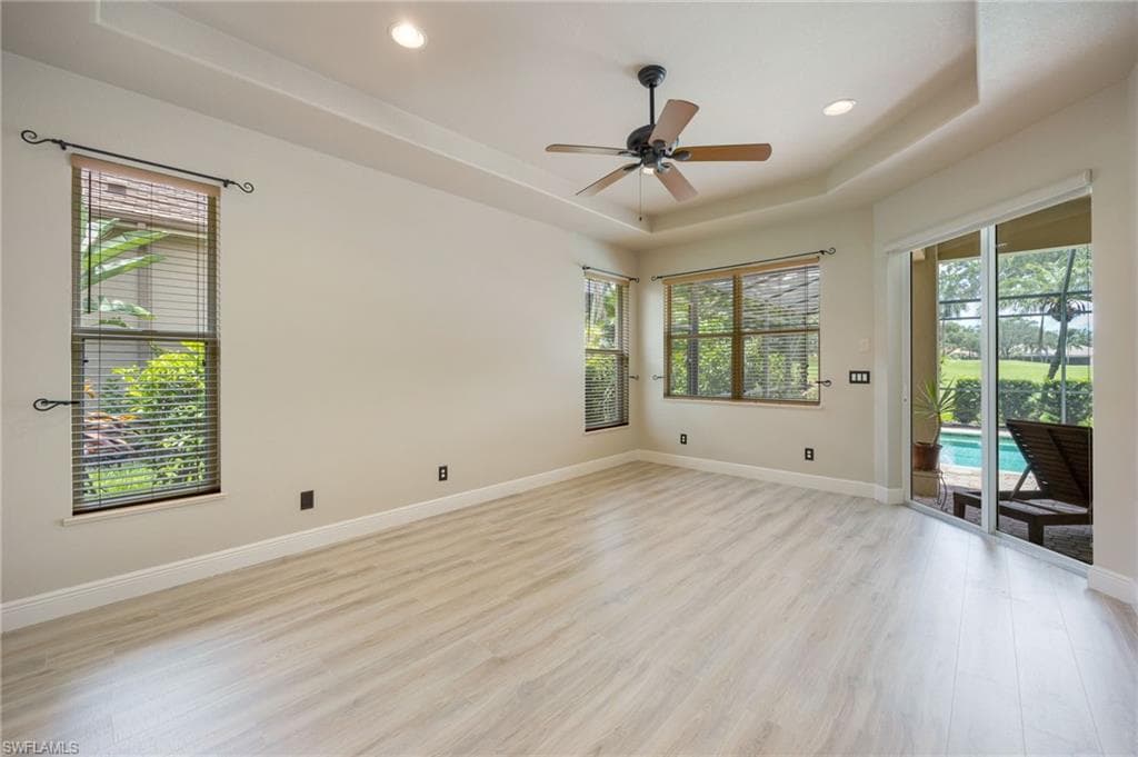 14112 Lavante CT-11