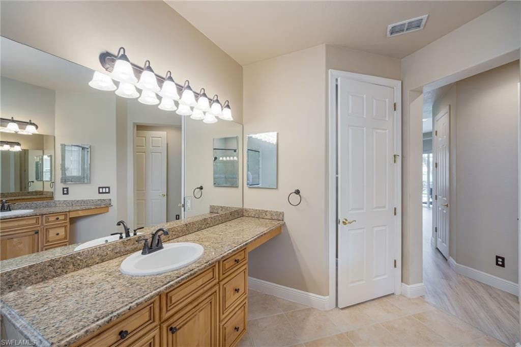 14112 Lavante CT-19