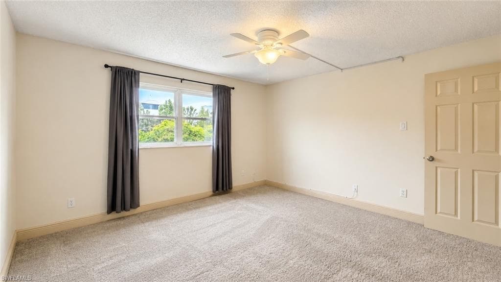 6777 Winkler RD 177-11