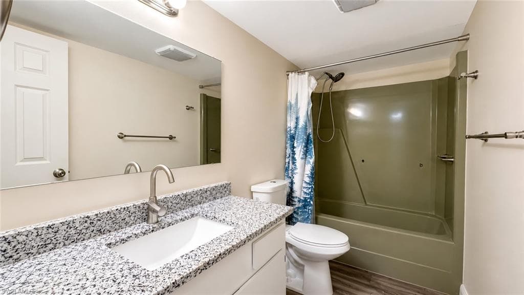 6777 Winkler RD 177-9