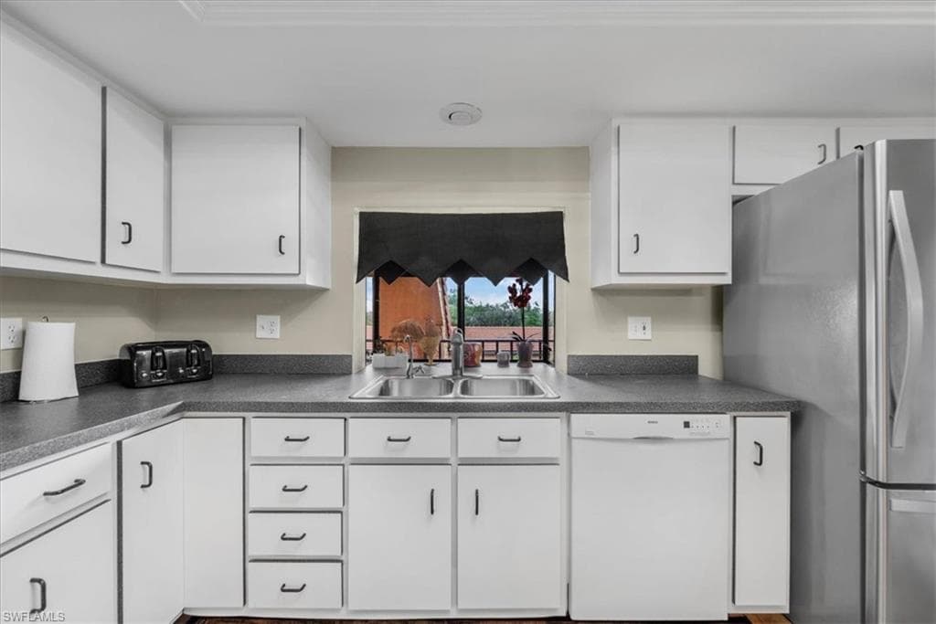 5510 SW 4th PL 305-18