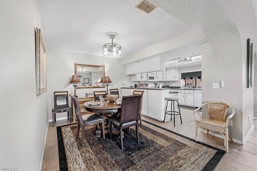 5510 SW 4th PL 305-11