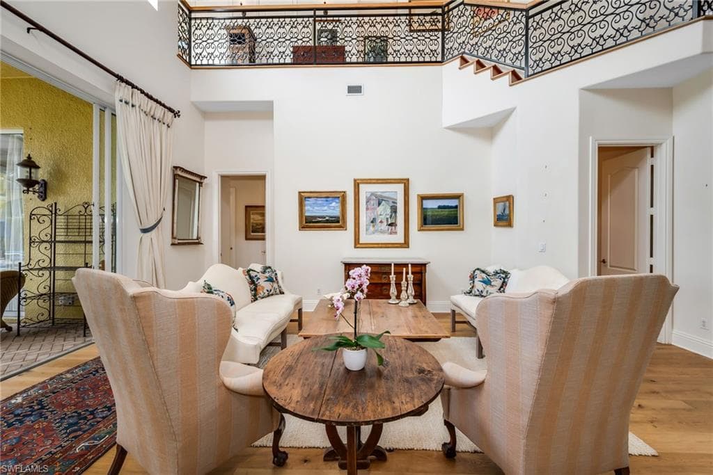 8572 Bellagio DR-5