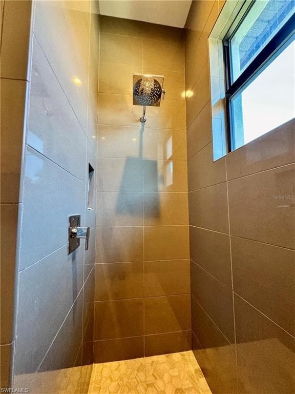 8533 S Lake CIR-36