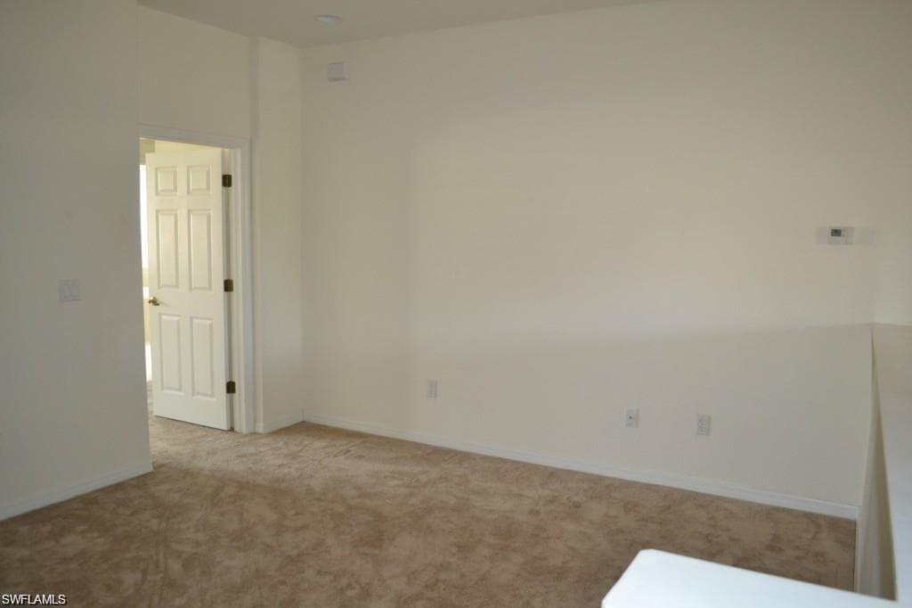 20561 Larino LOOP-18