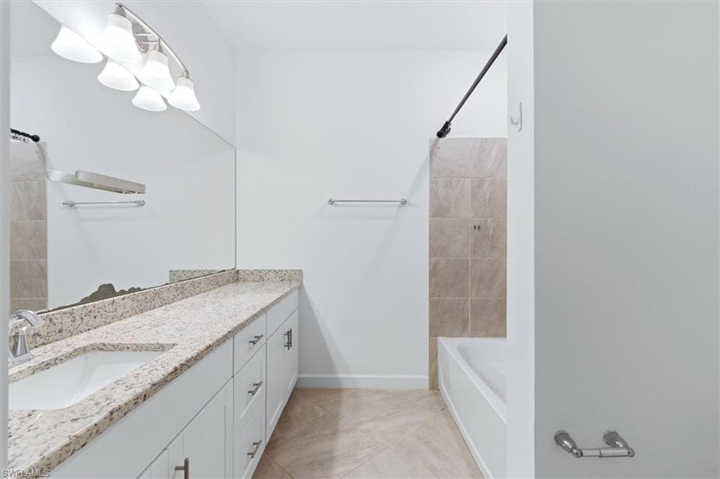 14128 Pine Lodge LN-23